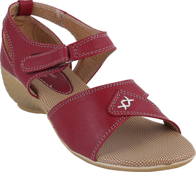 

Style Buy Style Women Cherry Wedges