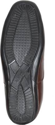 Strive Men Tan Sandals