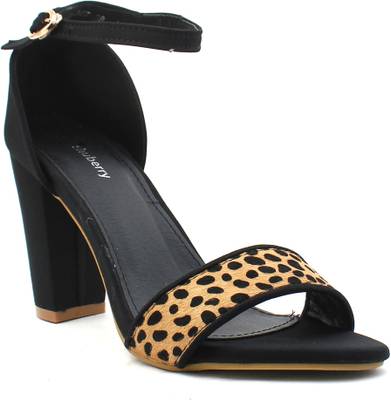 Shuberry Women White Heels