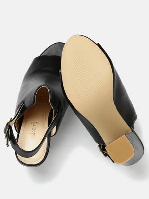 Dressberry Women Black Heels
