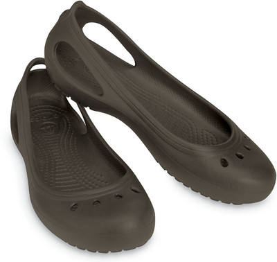 

Crocs Women Brown Flats