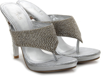 

Inc.5 Women Silver Heels