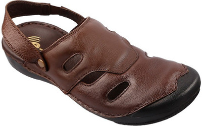 

E-Lyte Men Brown Clogs