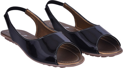 

Jade Women Black Flats