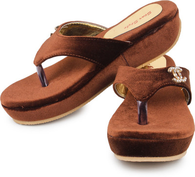 

Star Style Women Brown Wedges