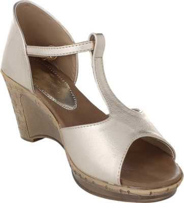 

Bare Soles Women Gold Wedges