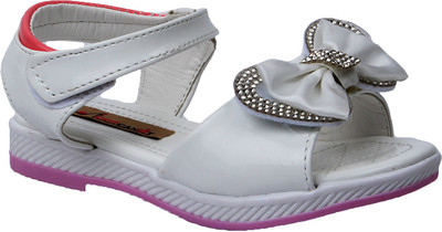 

Foot Candy Girls Sports Sandals(White