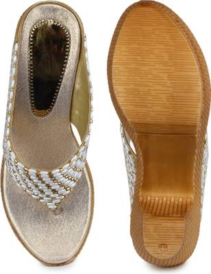 Shoetopia Women Golden Heels