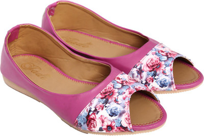 

Jade Women Pink Flats
