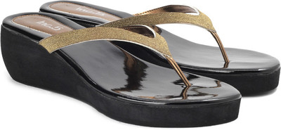 Inc.5 Women Ant Gold Wedges