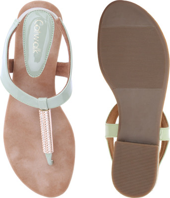 

Catwalk Women Green Flats