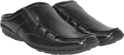 Strive Men Black Sandals