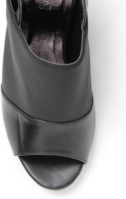 Dressberry Women Black Heels