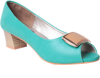 

MSC Women Green Heels