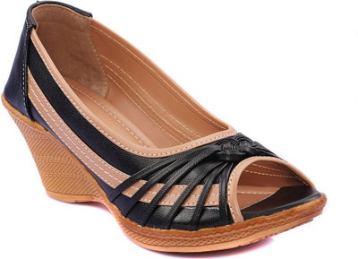

Dolphin Miles Women Black Wedges