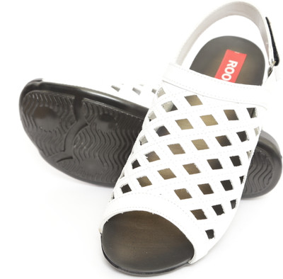 

Roony Men WHITE Casual