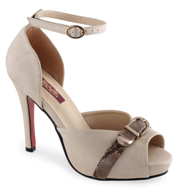 

Shuz Touch Women BEIGE Heels