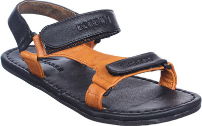 

Kraasa Men Black Casual