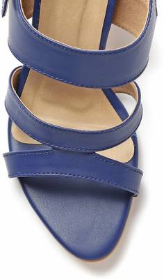 Dressberry Women Navy Heels