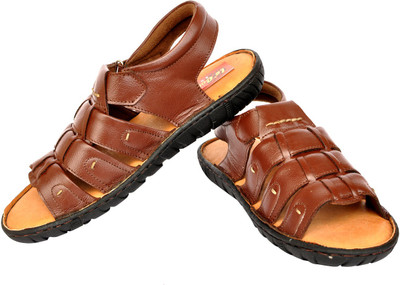 

LeCobbs Men Brown Casual