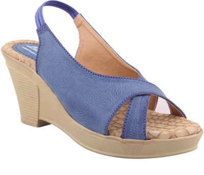 

MSC Women Blue Wedges