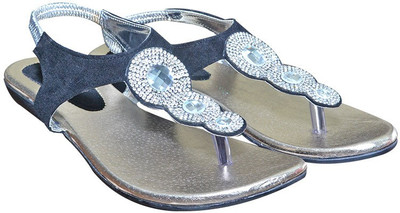 

Port Women Black Flats