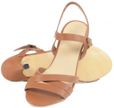 

Estatos Women Brown Heels