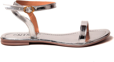 

Gnist Women Silver Flats