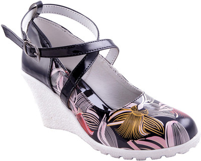 

Adorn Women Black Wedges
