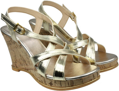 

Inc.5 Women GOLD Wedges