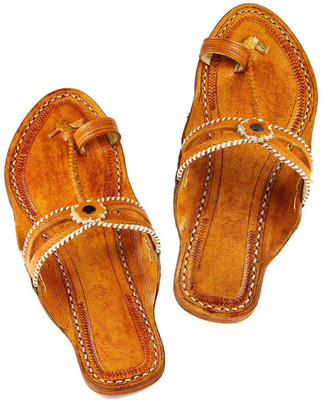 

eKolhapuri Women Yellow Flats