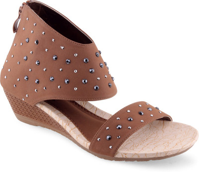 Shuz Touch Women BROWN Wedges