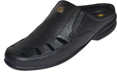 Strive Men Tan Sandals