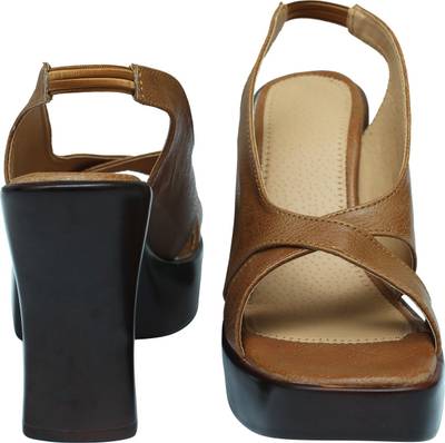 Lily Women Black Heels