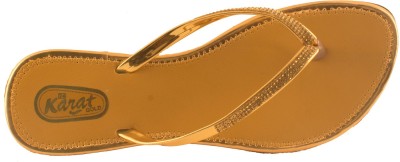 

Foot Wagon Women Gold Flats