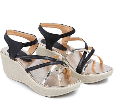 

Bare Soles Women black Wedges