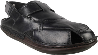 

Metro Men 11,Black Flats