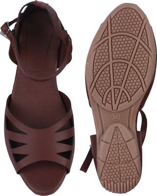 DJH Women Gold Bellies