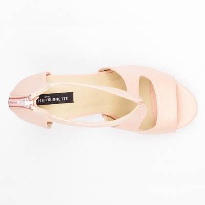Hepburnette Women Pink Heels