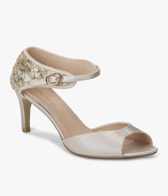 Addons Women GOLD Heels