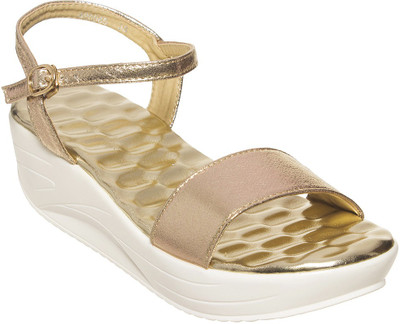 

Flat n Heels Women Gold Wedges