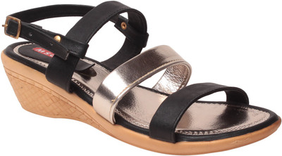 

MSC Women Black Wedges