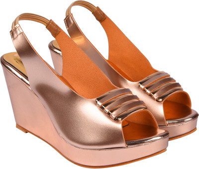 

Jade Women Rosegold Wedges