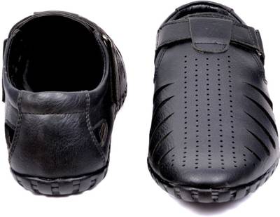 Peponi Men Beige Sandals