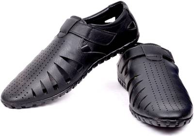 Peponi Men Beige Sandals