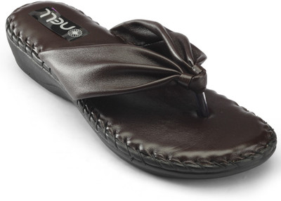 

Nell Women Brown Flats