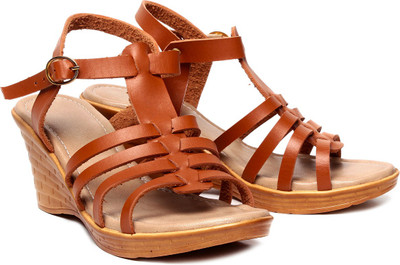 

Nell Women Tan Wedges