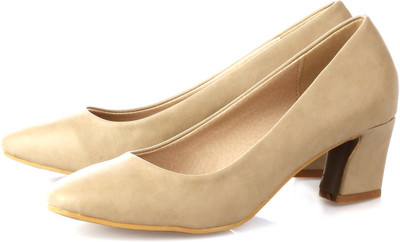 

Vero Couture Women Beige Heels