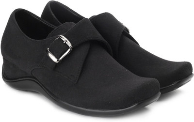 

Inc. Women Black Wedges