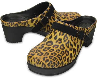 

Crocs Women Brown Clogs